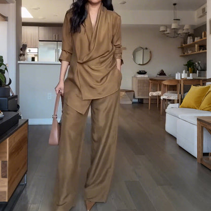 Riviera  | Haut  Élégance col V structuré et pantalon long fluide