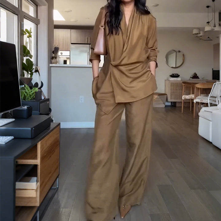 Riviera  | Haut  Élégance col V structuré et pantalon long fluide