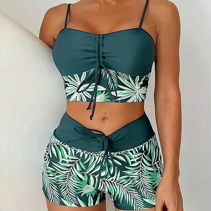 Jungle Élégante | Ensemble Crop Top et Short