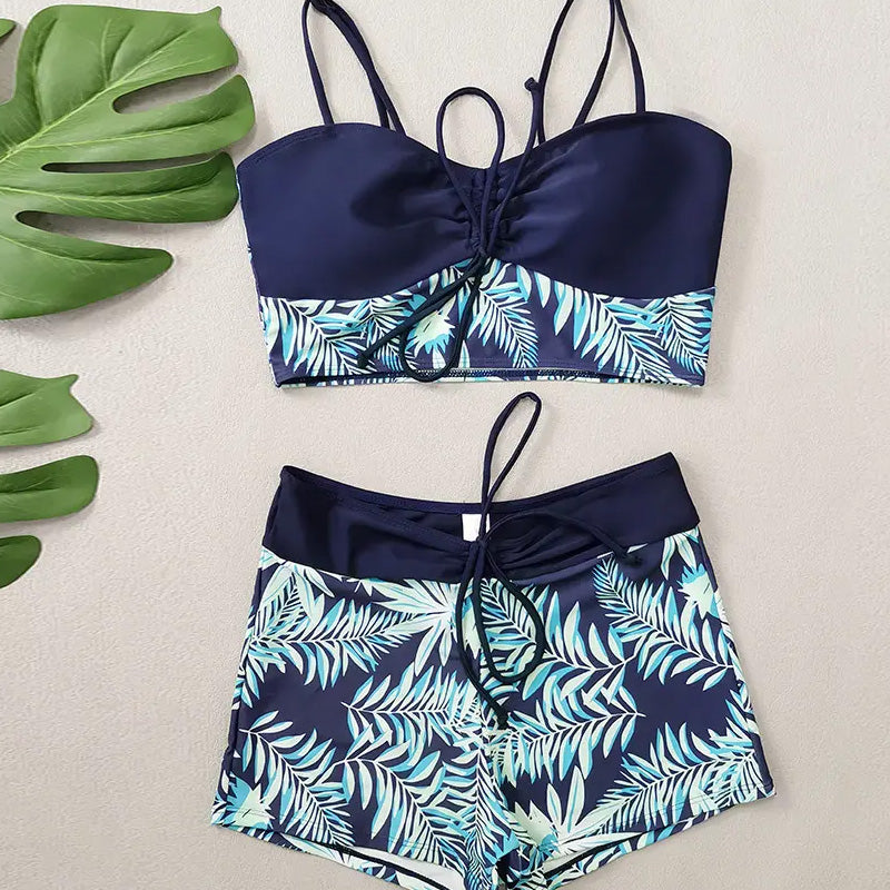 Jungle Élégante | Ensemble Crop Top et Short