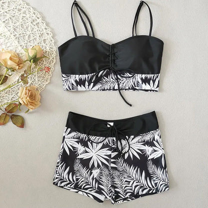 Jungle Élégante | Ensemble Crop Top et Short