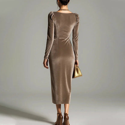 Sirène | Robe longue à drapé luxueux et fente raffinée